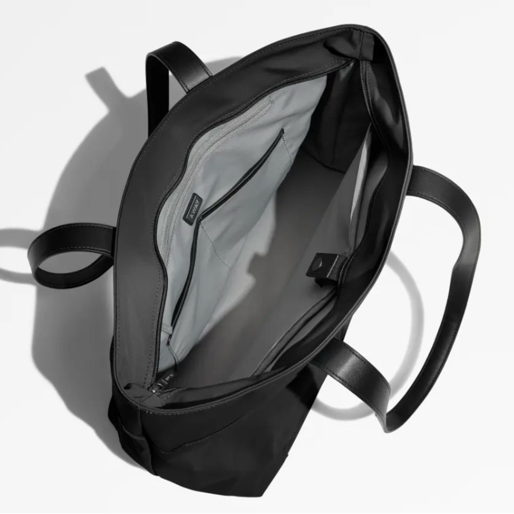 Away Everything Tote, Jet Black